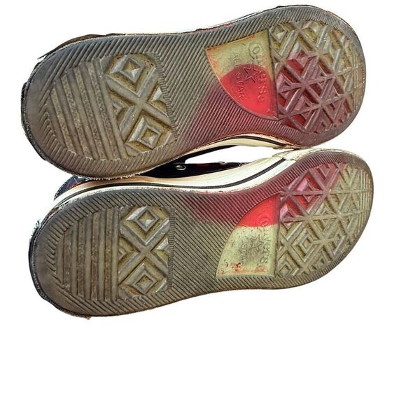 Converse Chuck Taylor All Star 70 Hi Black Embroidered Lips Sneaker 9.5 /  11.5 - Picture 12 of 15